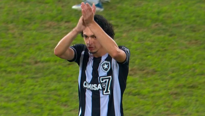 Matheus Nascimento em Botafogo x Fluminense | Campeonato Brasileiro 2022