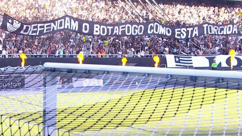 Torcida em Botafogo x São Paulo | Campeonato Brasileiro 2022