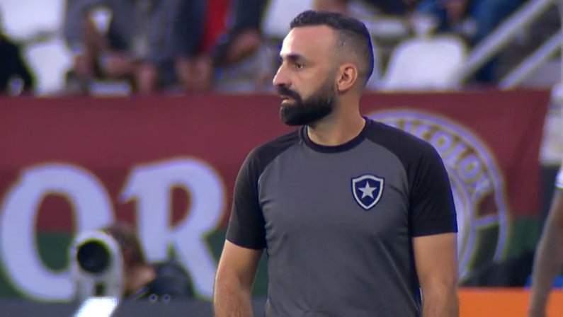 Vitor Severino em Botafogo x Fluminense | Campeonato Brasileiro 2022