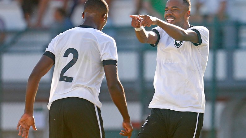 Wagner projeta duelo com Sport no Brasileiro de Aspirantes e elogia trabalho de Lucio Flavio no Botafogo: ‘Podemos chegar longe’