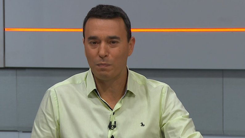 Time da Série B? Rizek rebate justificativa de Luís Castro após derrota do Botafogo: ‘Quando venceu São Paulo e Inter a situação não foi diferente’