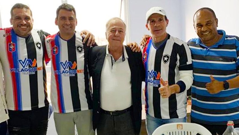 Ídolo do Botafogo, Túlio Maravilha se apresenta ao SC Brasil Capixaba-ES, aparece no BID e pode estrear sábado