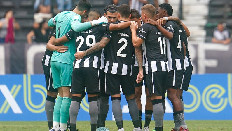 Pitacos: alterações de Luís Castro não fizeram sentido em Botafogo x América-MG; faltou coragem para vencer