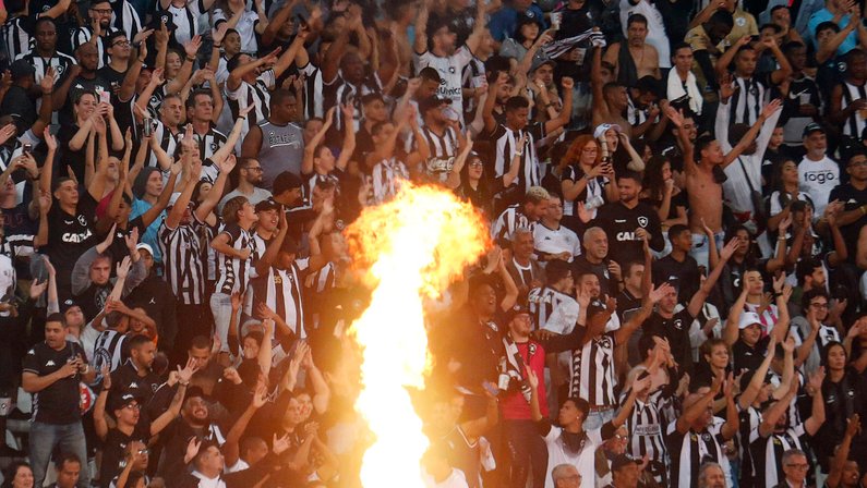 Botafogo tem sua melhor média de público em casa desde 2015 e é um dos visitantes que mais atrai torcida