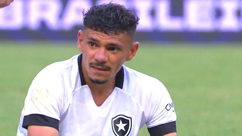 Tiquinho Soares em Fortaleza x Botafogo | Campeonato Brasileiro 2022