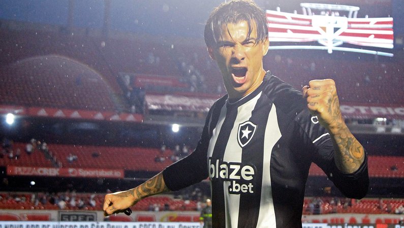 Líder no Botafogo, Cuesta rechaça pagamento de R$ 1 milhão para jogar e mostra confiança em companheiros 