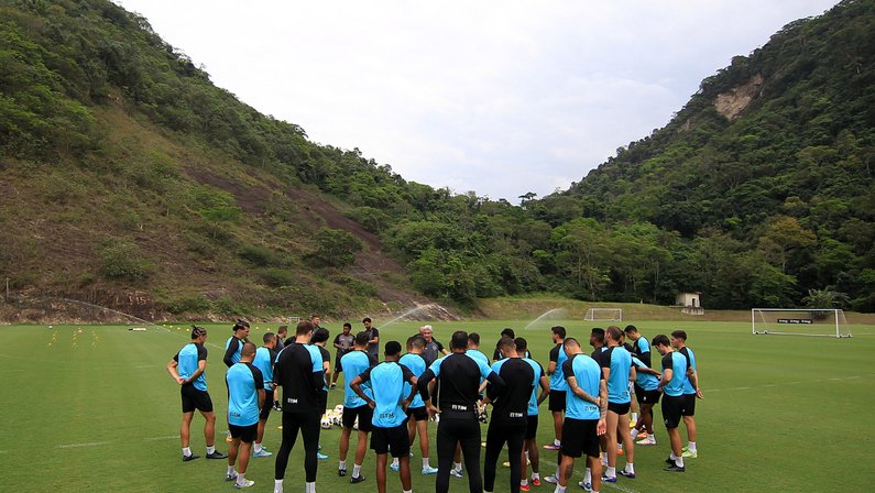 Com poucos jogos disputados na temporada, Botafogo foi o clube da Série A com mais atletas utilizados em 2022