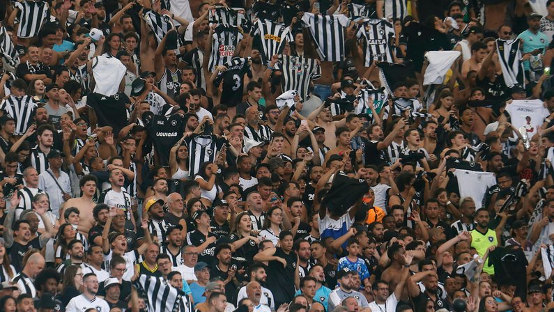 Programa debate e lamenta Botafogo ter direito a apenas 10% dos ingressos em clássico com Fluminense: ‘Podiam ser 30 mil botafoguenses’