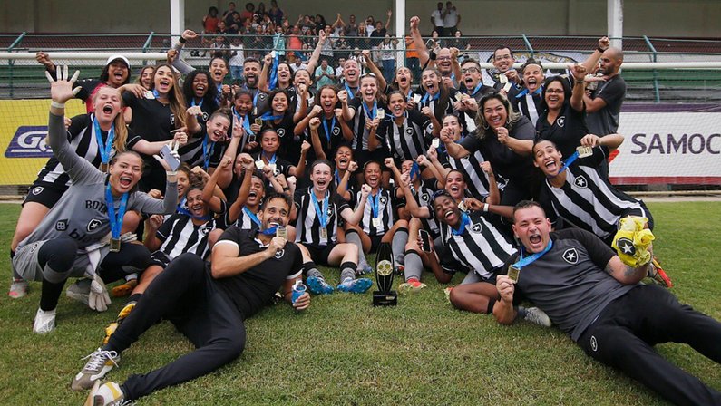 Botafogo campeão carioca carioca feminino sub-20 2022