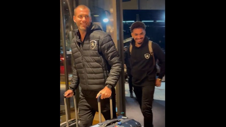 Após conexão em Munique, Botafogo chega a Londres para amistoso com Crystal Palace