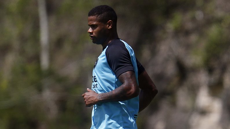 Prioridade de Júnior Santos é ficar no Botafogo, diz agente; Glorioso busca novo empréstimo