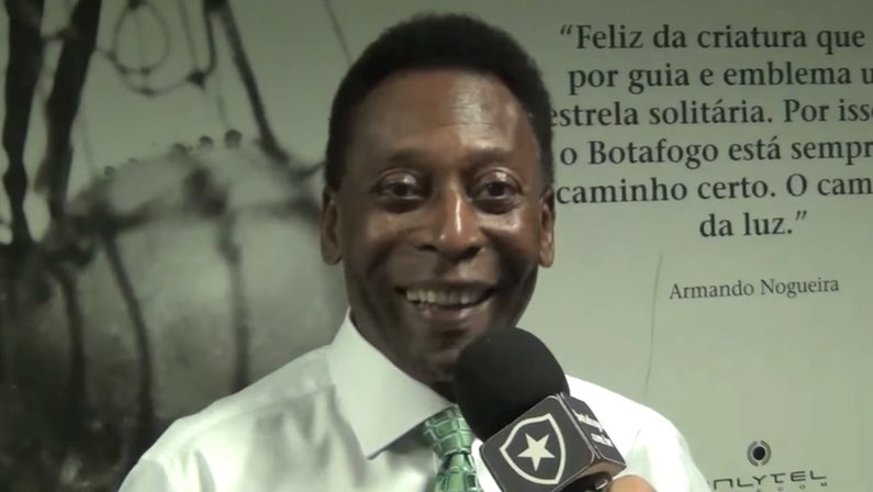 Pelé visitou General Severiano em 2013 e exaltou ídolos e história do Botafogo