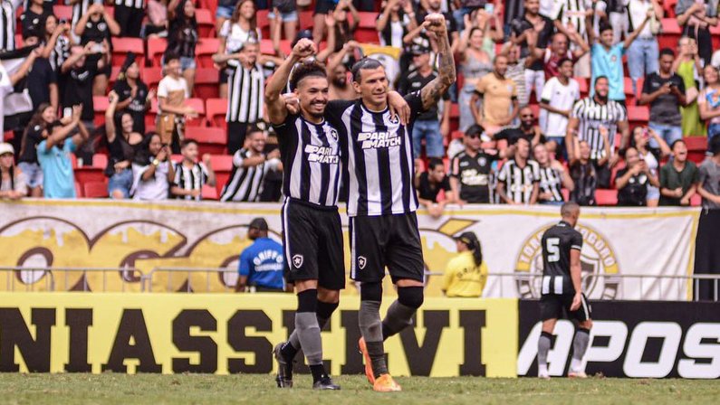 Botafogo tem a melhor defesa entre clubes da Série A em 2023 e repete feito que não acontecia há dez anos