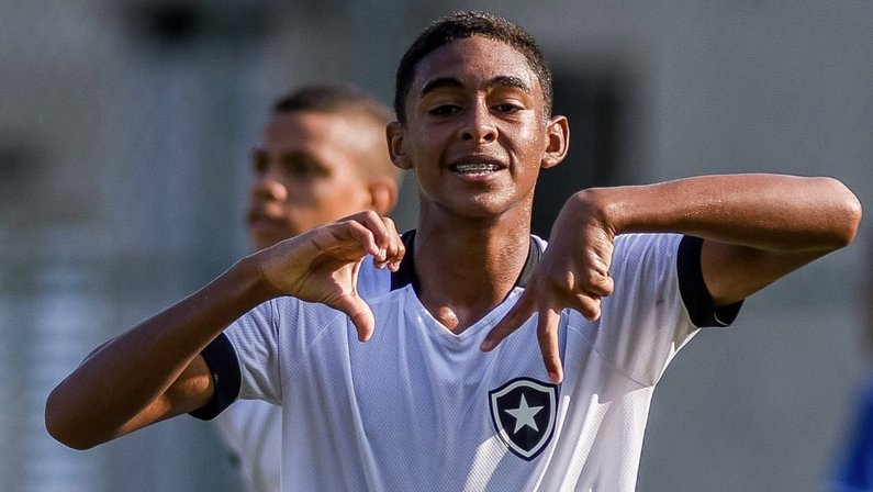 Base: Botafogo vence Serrano no CEFAT e mantém 100% de aproveitamento na Copa Rio Sub-17 e Sub-15