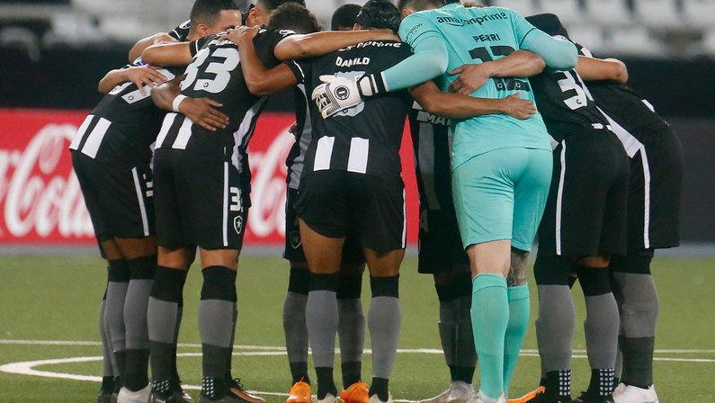 Elenco em Botafogo x Universidad César Vallejo | Copa Sul-Americana 2023