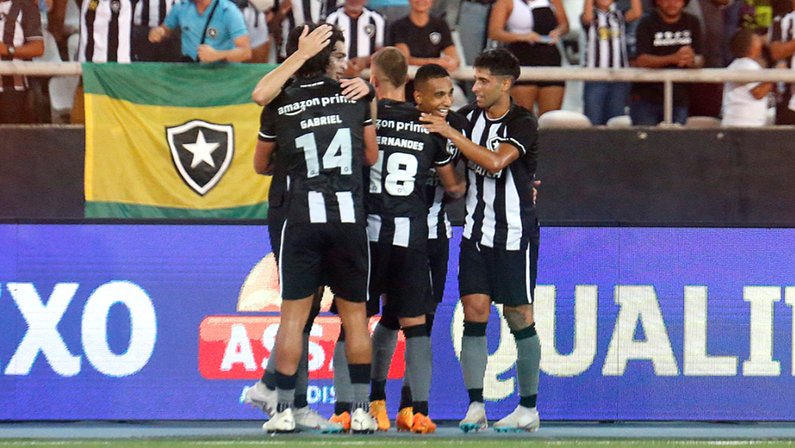 Elenco em Botafogo x Atlético-MG | Campeonato Brasileiro 2023