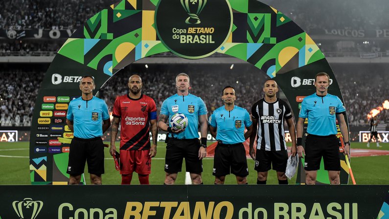 Botafogo x Athletico-PR, Copa do Brasil 2023, no Estádio Nilton Santos
