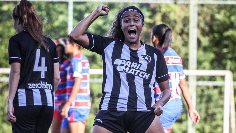 Botafogo vence Fortaleza de virada e conquista vaga inédita nas semifinais do Brasileiro Feminino Sub-20