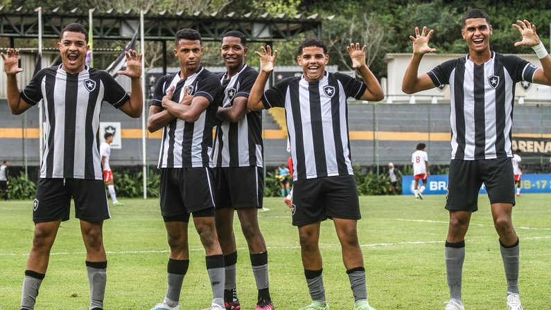 Botafogo x Bragantino - Brasileiro Sub-17