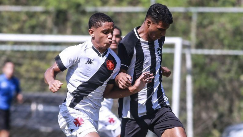 Base: Botafogo estreia no Carioca Sub-17 com vitória nos pênaltis sobre o Vasco; sub-15 perde