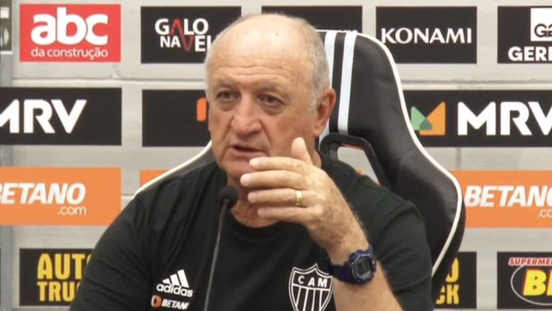 Técnico do Atlético-MG, Felipão recorda ‘previsão’ sobre Botafogo e rebate Bruno Lage: ‘Gramado estava muito bom!’