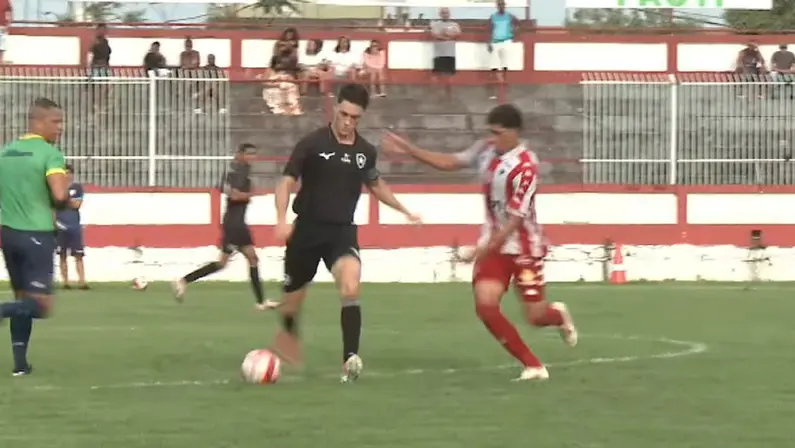 Botafogo perde para o Bangu em Moça Bonita e se complica nas quartas do Carioca Sub-20