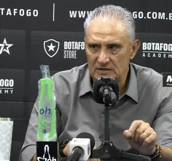 Tite vê derrota do Botafogo 'condicionada por gols cedo' e admite risco: 'Nossa situação é de atenção'