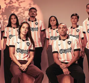 Botafogo e Mizuno lançam camisa IV em homenagem ao Outubro Rosa